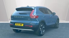 Volvo XC40 2.0 B3P Ultra Dark 5dr Auto Petrol Estate